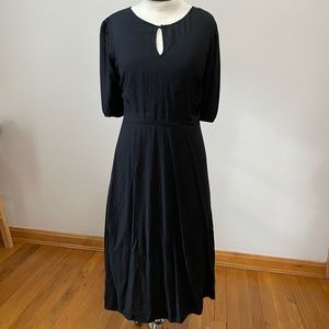 Old Navy 2x little black dress